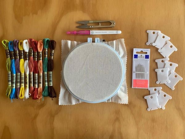 Kit inicial de bordado básico